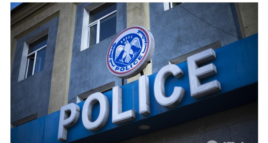 Бага насны хүүхдүүдийг хутгалсан этгээдийг баривчижээ
